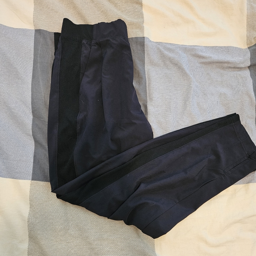 Apana active capris
